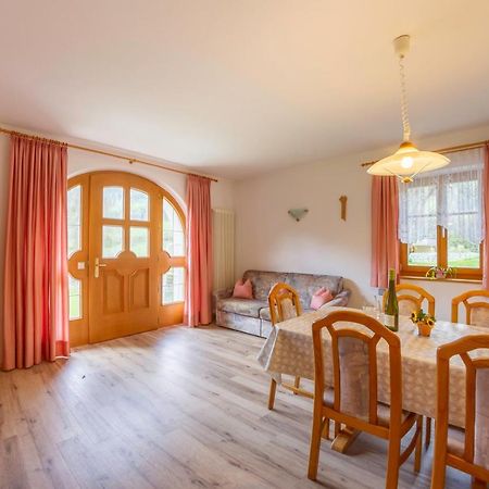 Hotel Garni Angerer Lutago Esterno foto