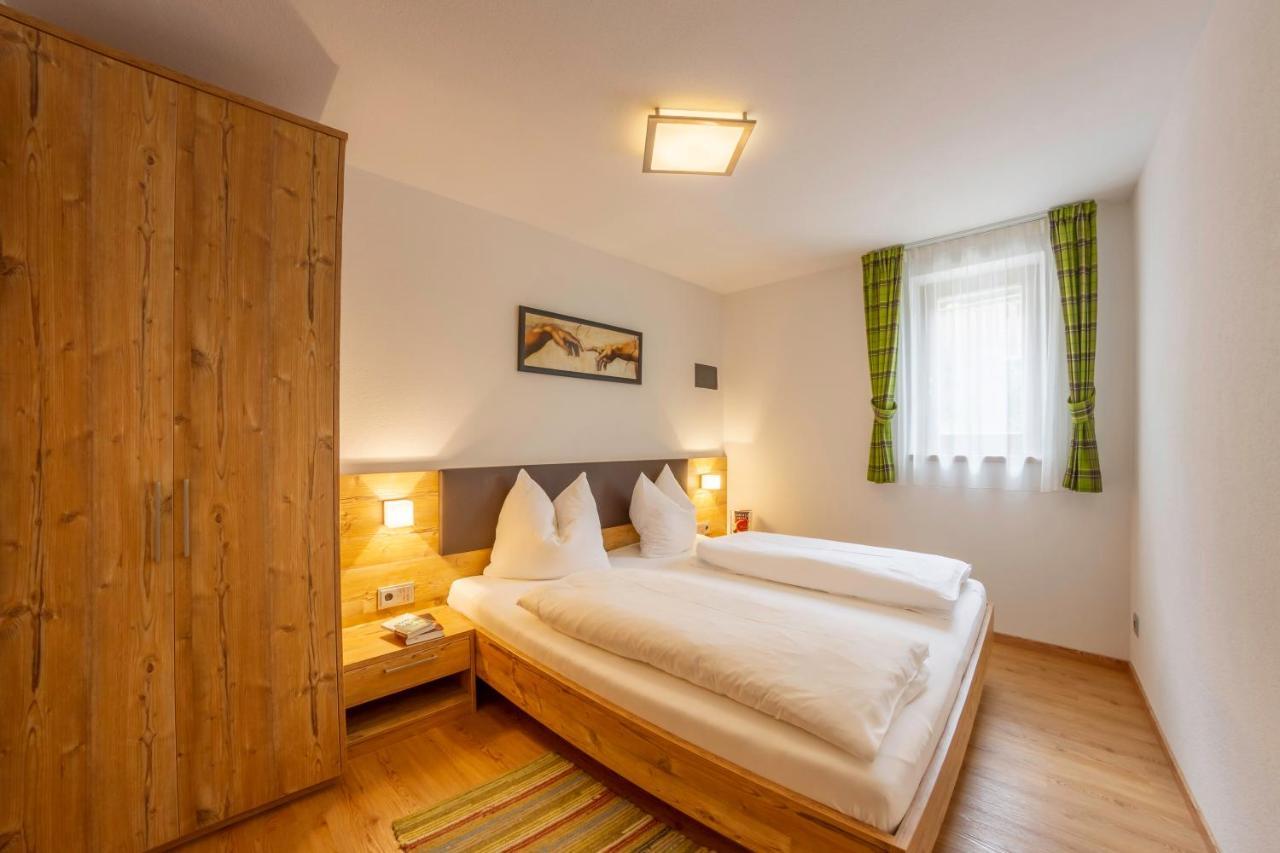 Hotel Garni Angerer Lutago Esterno foto