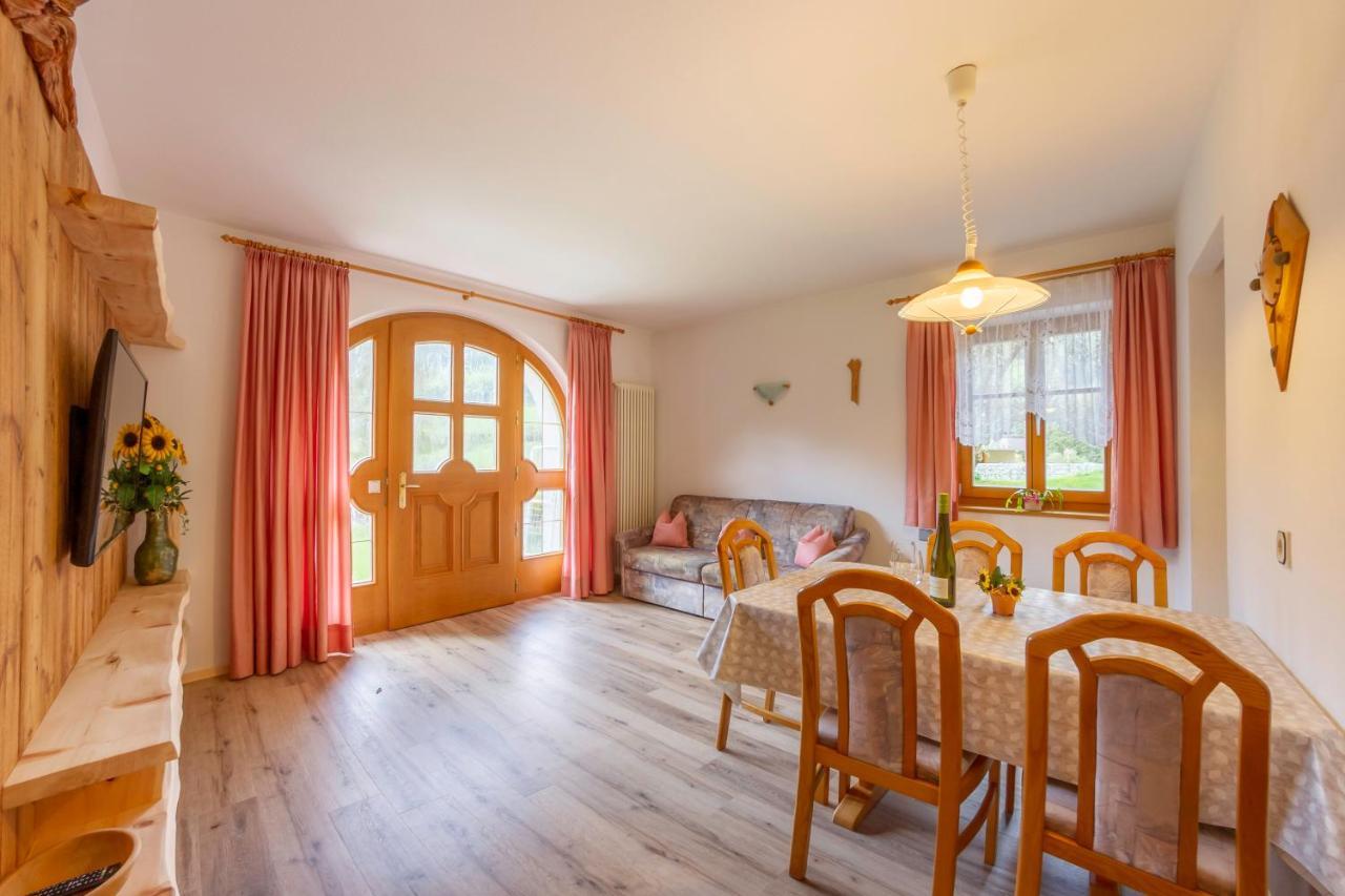 Hotel Garni Angerer Lutago Esterno foto