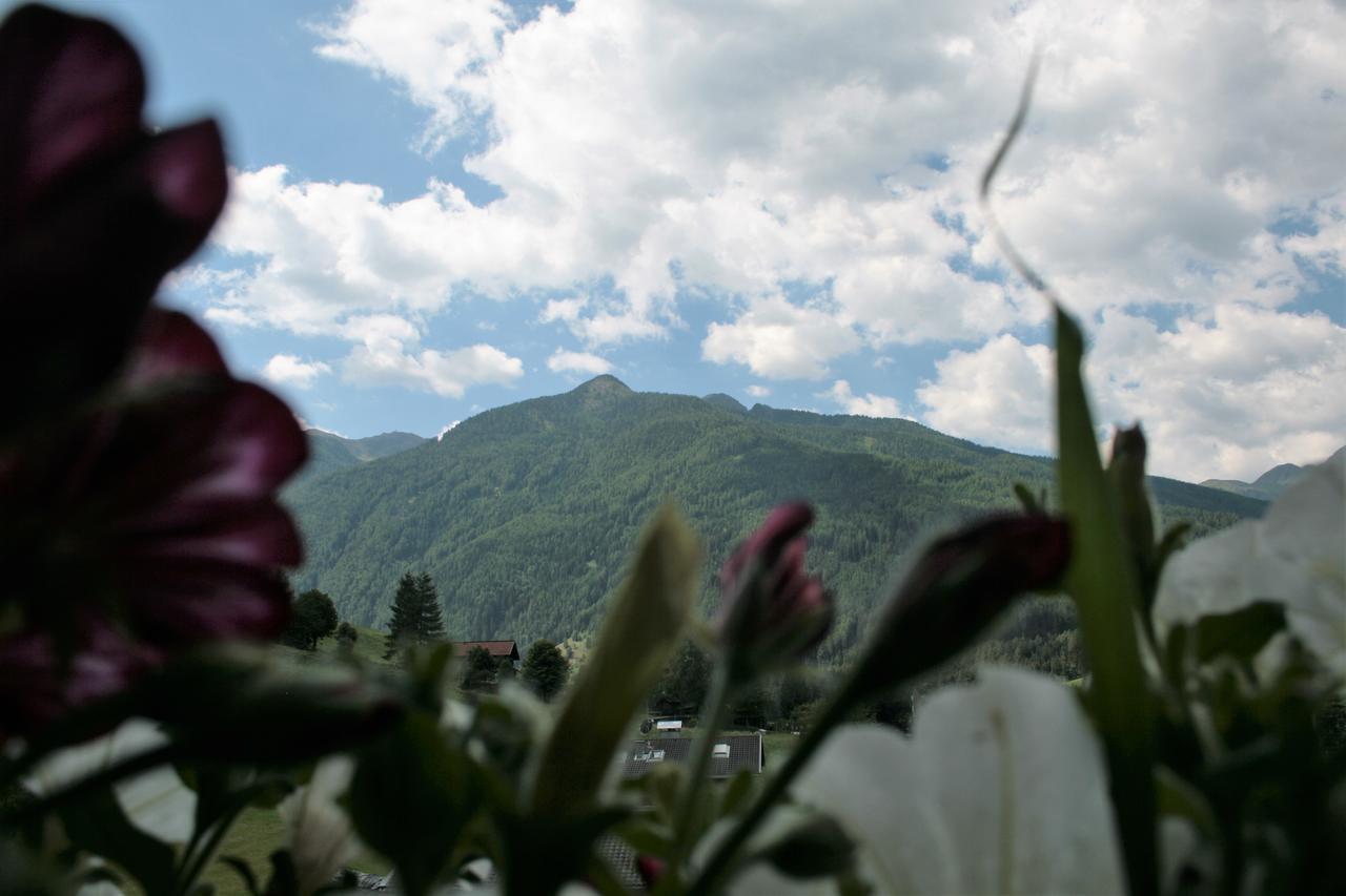 Hotel Garni Angerer Lutago Esterno foto