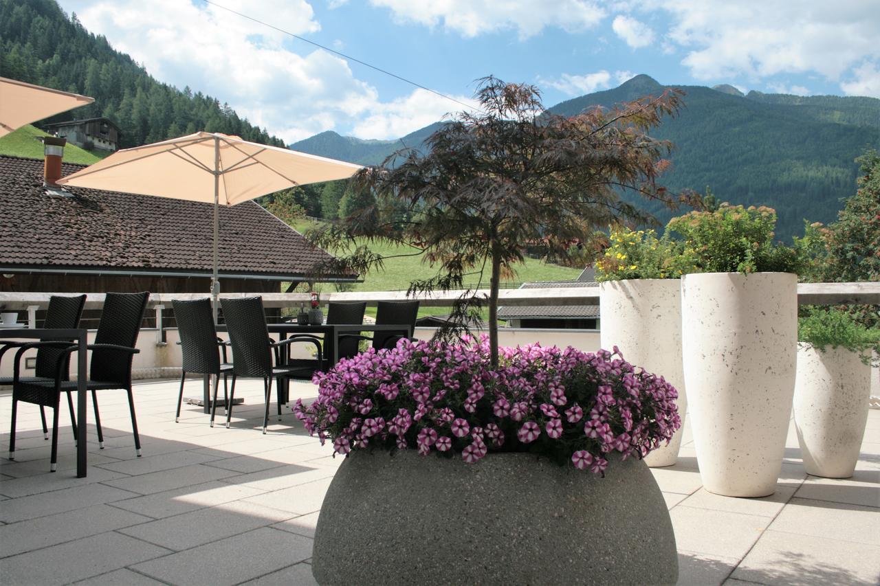 Hotel Garni Angerer Lutago Esterno foto