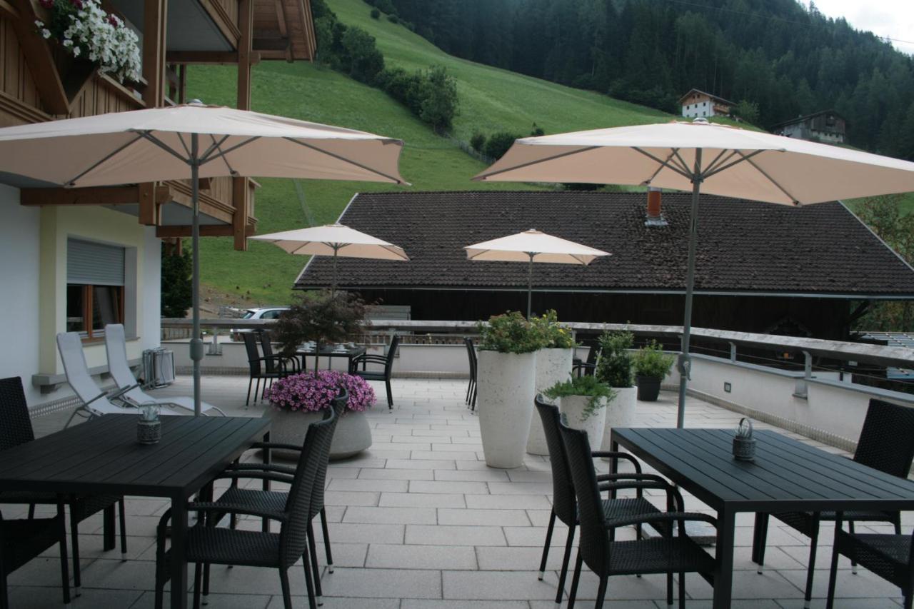 Hotel Garni Angerer Lutago Esterno foto